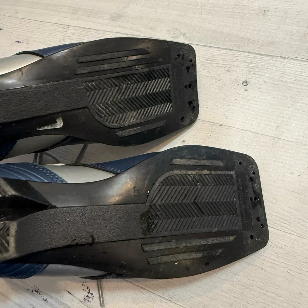 Alpina Blazer Jr cross country‎ Nordic ski Boots EU 35 kids size 3